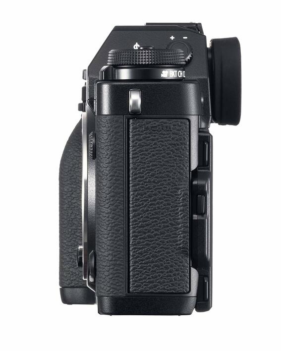 Fujifilm X-T3 Kit XF18-55mm f/2.8-4 R Sort