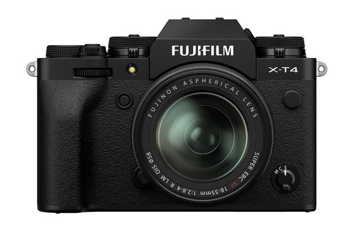Fujifilm X-T4 18-55mm f/2.8-4 R sort