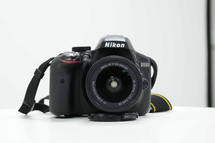 Brugt Nikon D300 med NIKKOR 18-55mm f/ 3.5-5.6g af-p dx vr √ Inkl. 6 mdr. garanti Brugt Nikon D300 med NIKKOR 18-55mm f/ 3.5-5.6g af-p dx vr √ Inkl. 6 mdr. garanti